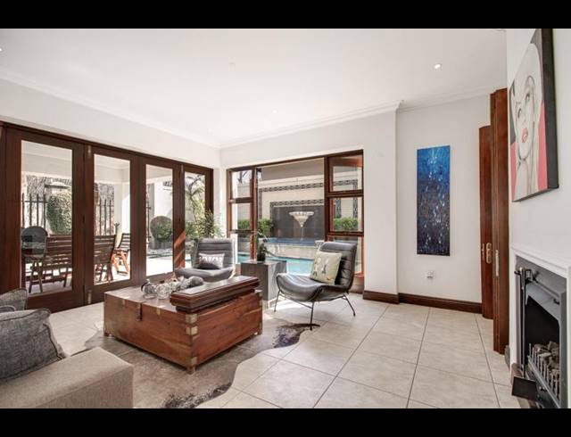 3 BEDROOM HOUSE FOR SALE IN BRYANSTON